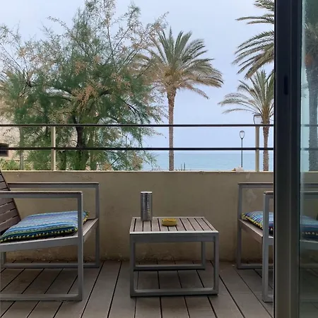 Fully Equipped Beachfront In The Heart Of The Center Bd Leclerc Apartamento