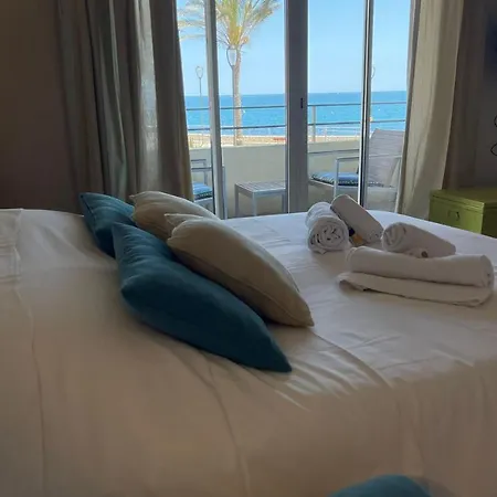 شقة Fully Equipped Beachfront In The Heart Of The Center Bd Leclerc